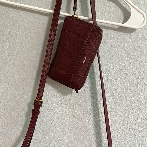 Fossil Crossbody Purse with matching Wallet leather - Picture 3 of 12